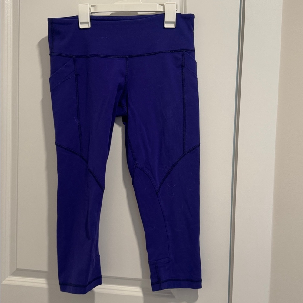 lululemon Invigorate Crop Leggings - Picture 4 of 5